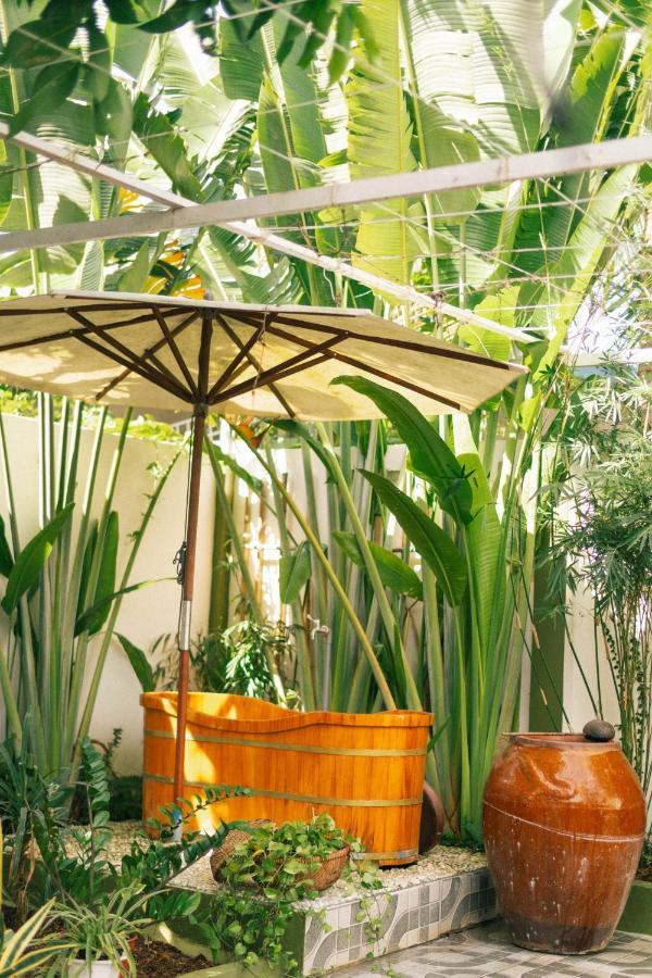 Phong Sau Rieng Apartment Ben Tre Exterior photo