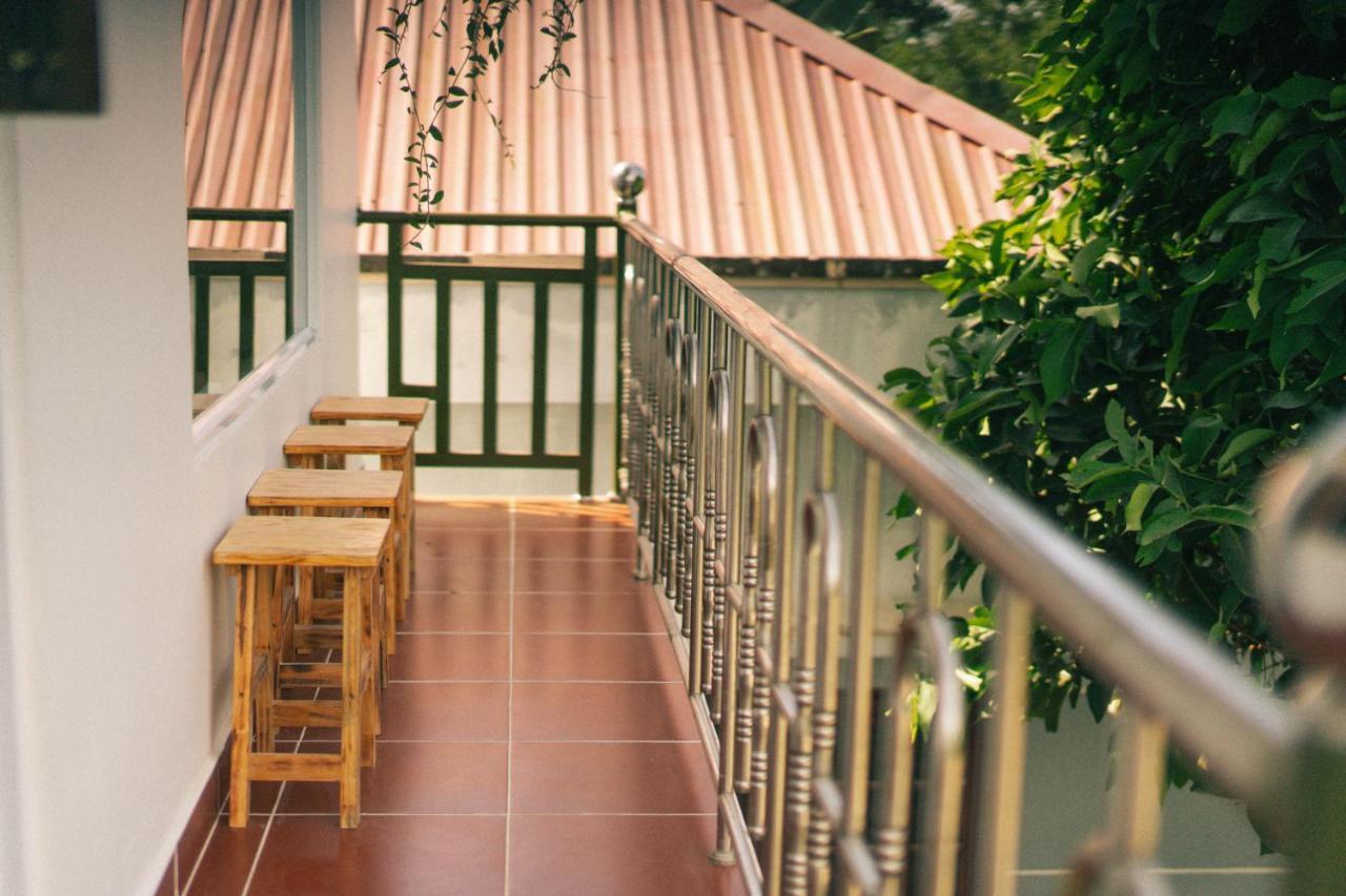 Phong Sau Rieng Apartment Ben Tre Exterior photo